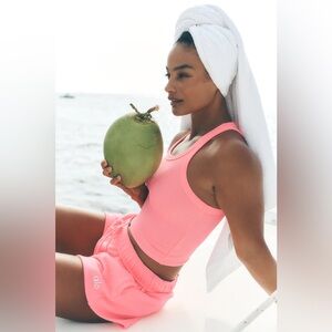 Alo Accolade Shorts Neon Bubblegum  - NWT (XXS)